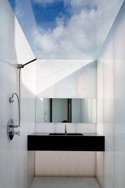 Clever ideas for designing small spaces: bit.ly/1tjfQX3
