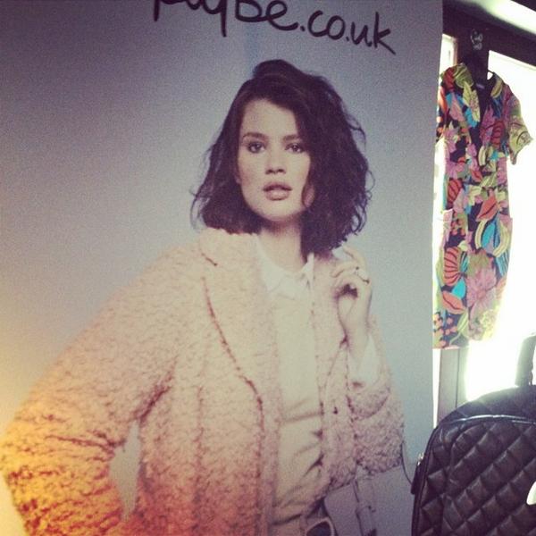 SimplyBeUK's tweet photo. So I know this is a billboard, but check out this pink, fluffy coat. Autumn shopping is calling! #plussize #plusn... http://t.co/56l09VhIrZ