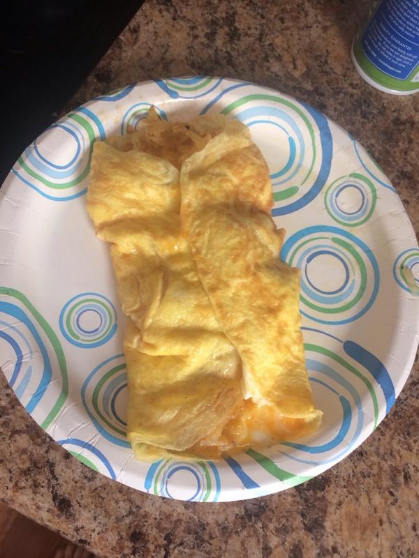 lucaslittleton's tweet photo. Sometimes you have to pull out your inner Pissed-Off-Rob skills and have a ln omelette @pickwick_jones #08ThrowBack http://t.co/hruNG1d5Jn