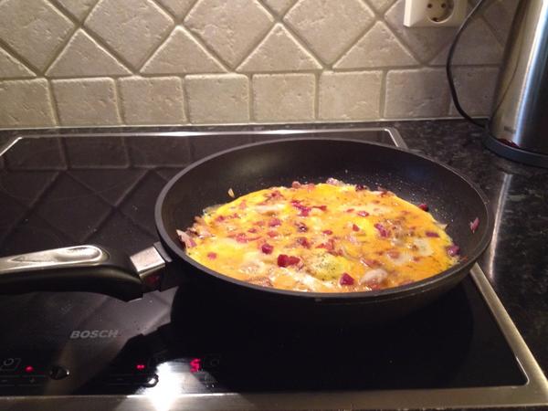 WSandnes's tweet image. Made my dads' special egg and salt fish omelette. #missingyou #daddysgirl #breakfast