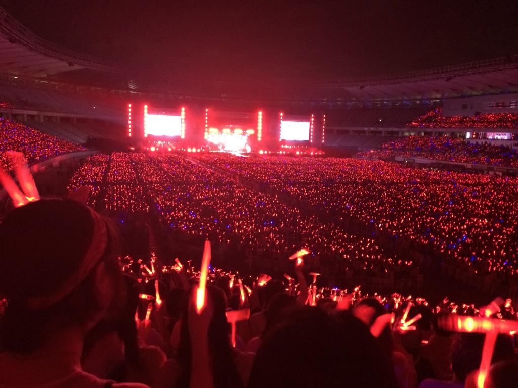 BwSOoG6CMAIllaH.jpg:large