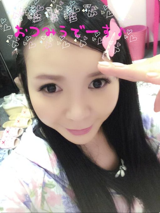 大阪キューティスマイルさん撮影会しゅーりょー♡お疲れ様でした( &acute;&forall;｀ )ﾉ http://t.co/22K1OllwDT