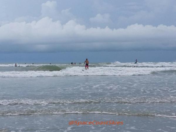 SpaceCoastSkies's tweet photo. Practice is wrapping up and heat 1 is fixing to start soon @ 29th annual #NKFsurffest. #LoveFL #CocoaBeach #flwx http://t.co/3fXKkv6OkU