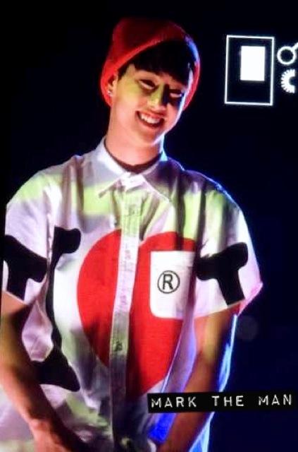 marktheman_com's tweet photo. 140830 JYPN IN HONG KONG @mtuan93 #GOT7 #마크 #Mark ❤ http://t.co/sYyuJVd6mU