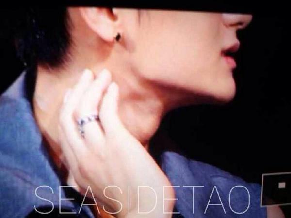 SeasideTAO's tweet photo. #tao 140830 TLP in Guangzhou http://t.co/NzVf2GBwKj