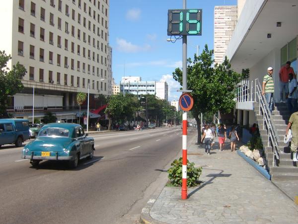 SolTourServices's tweet photo. Feliz sabado les desea http://t.co/QwpvdxqiEd Planee su viaje a Cuba y visite a sus familiares @SolTourServices http://t.co/w6mG2Yb3rC