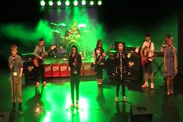 trafps's tweet photo. Amazing kids doing amazingly rocking things at the battle of the bands 2014!! http://t.co/c62BibvLyK