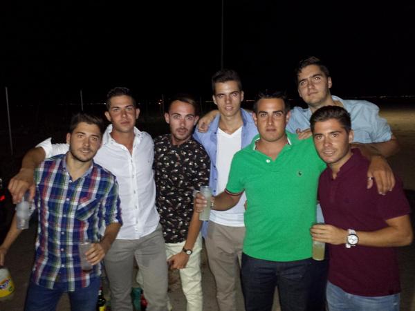 caarloos71's tweet photo. #festival #sanjavier #mana http://t.co/2mmPhJOem4