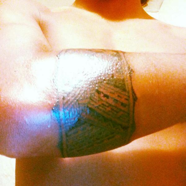 Kosraenboy's tweet photo. Finally!!
Can't wait for the next one. http://t.co/K4WdF6jTf7