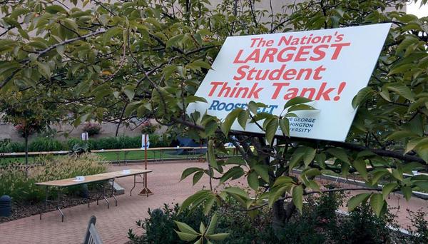 RooseveltatGWU's tweet photo. Getting creative with our signage at the org fair. #ecosignage #lead2014 http://t.co/kGnFfCDxhE