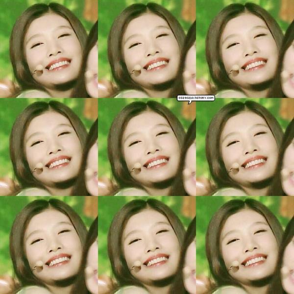 weandiys's tweet photo. Seems like something wrong with this face, lmao 😝 http://t.co/Z64UqJBoVu
