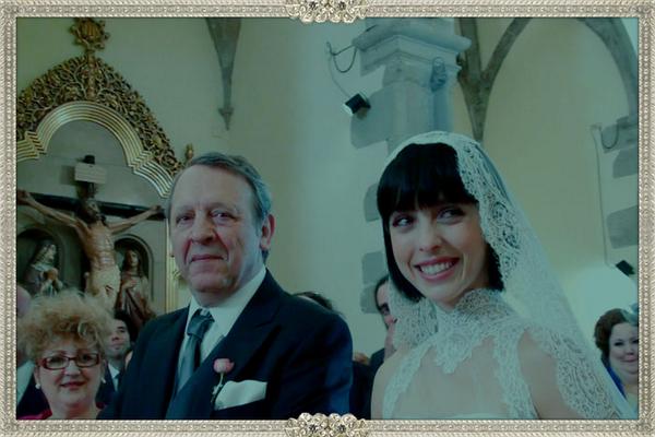 RECFilmax's tweet photo. LA BODA EN LA IGLESIA http://t.co/yrvpSc3Nmd