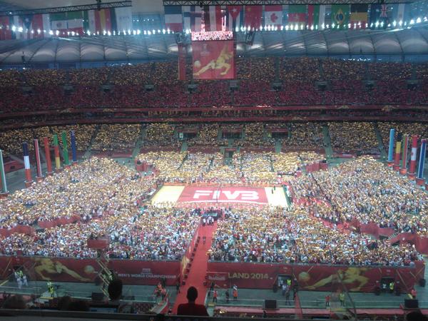 #Lentopallo kerää MM-avaukseen 62000 katsojaa. Puolan kaikkien aikojen suurin urheilutapahtuma.