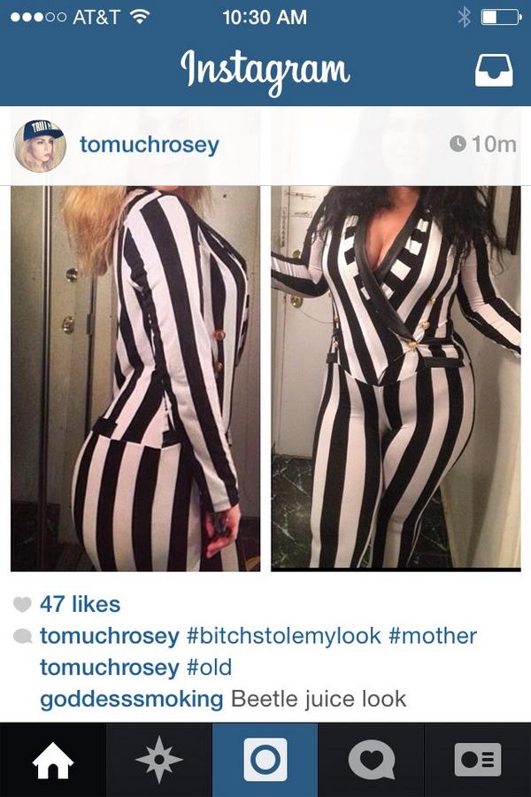 JanuaryWorld's tweet image. She think her mother stole her style, but they both got that #BeetleJuice look