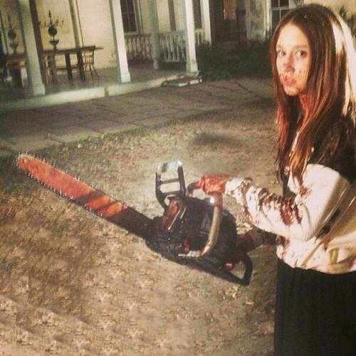 FarmigaDIL's tweet photo. I'll chase you with a chainsaw. Jk. http://t.co/9Dljph5zSa
