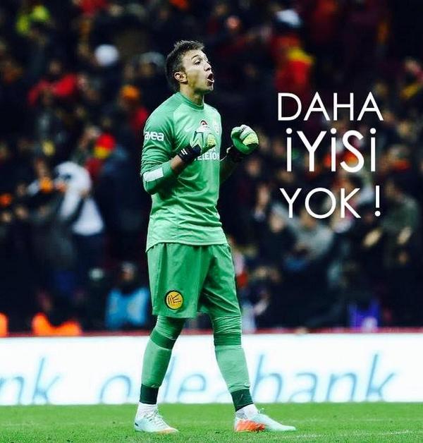 Kimseyi tanımadım ben senden daha güzel
Allah seni başımızdan eksik etmesin <a href="/1_Muslera_25/">Fernando Muslera</a>