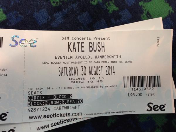 Robin_Carty's tweet image. Now I do like #katebushlive but seriously, £25 for a programme???