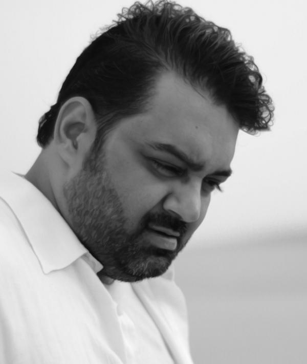 rollingstoneme's tweet photo. Vin Nair of @vinsinners picks his 10 greatest rock ballads: http://t.co/cnWJygMrjT #RSMEPlaylistSpecial http://t.co/lCcSGv3195