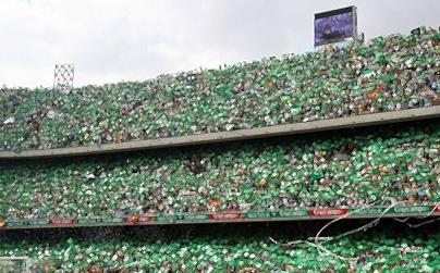 revistabalompie's tweet photo. ¡El @RBetisOficial alcanza los 35.000 socios! ¡Impresionante! http://t.co/RXxQ1vKwD8