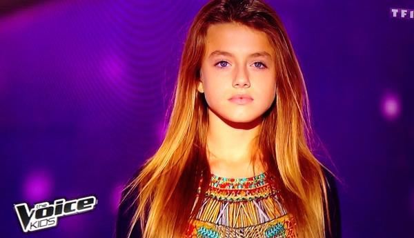 LesTweetsDeVal's tweet photo. A 12 ans elle est magnifique, j'imagine pas à 20 ans 😍✌ #TheVoiceKids http://t.co/Rl4Wojn8e8