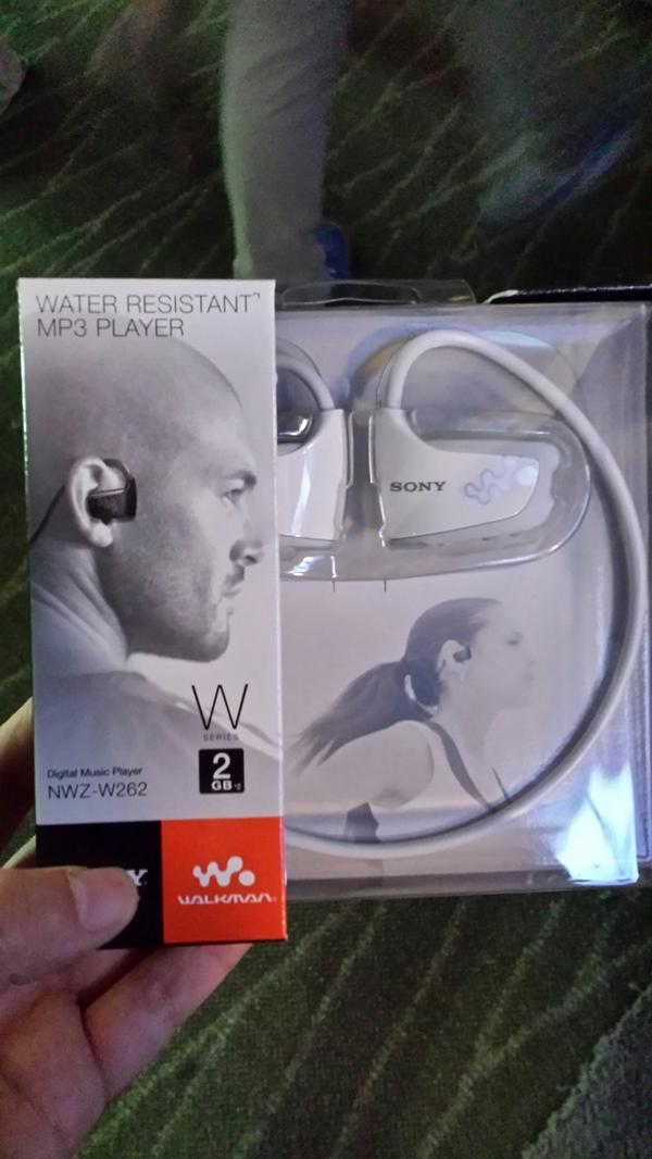 Imaginemod's tweet image. Just won this thanks to the Intel booth at PAX! #IntelGameOn