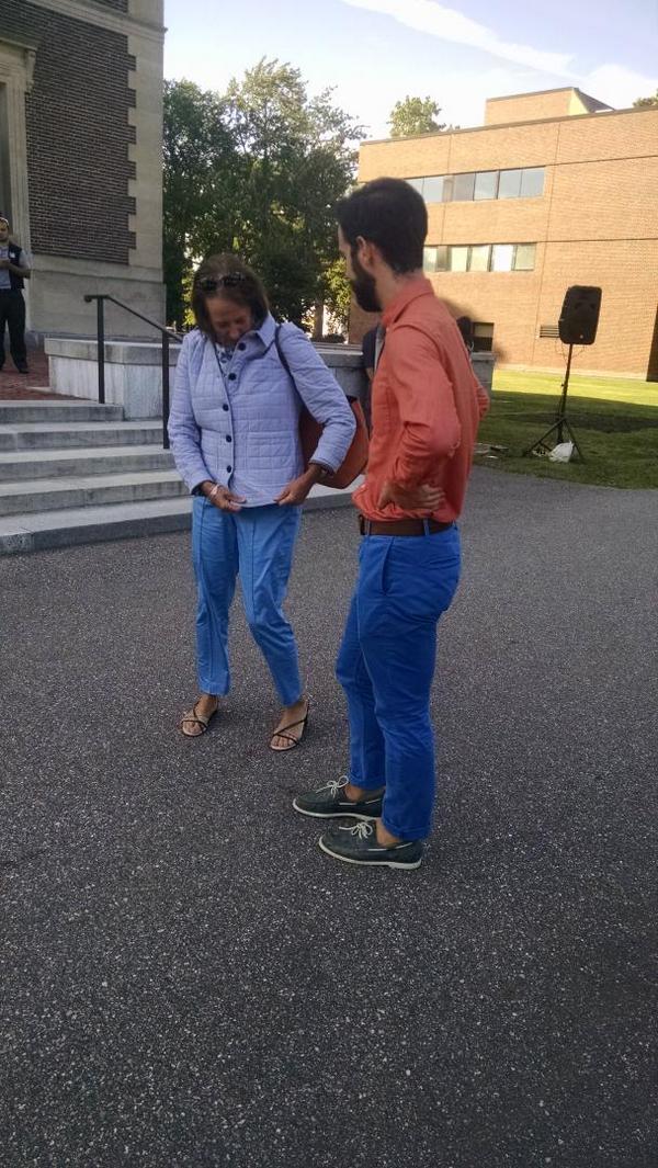 Bowdoin2018's tweet photo. Mrs. Mills and Dean Wood talk Orientation fashion. See you all in 10 minutes! http://t.co/ypKWsqdAhS