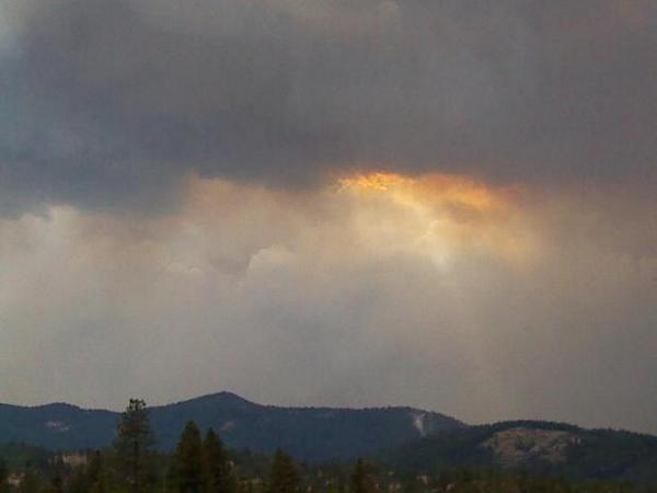 chilewildfires's tweet image. The NW Fire Blog @nwfireblog  30 de ago.
#JulyComplex Add'l #fireimages by Donnie Davis
- 12 Helos
- 30 Water Tenders