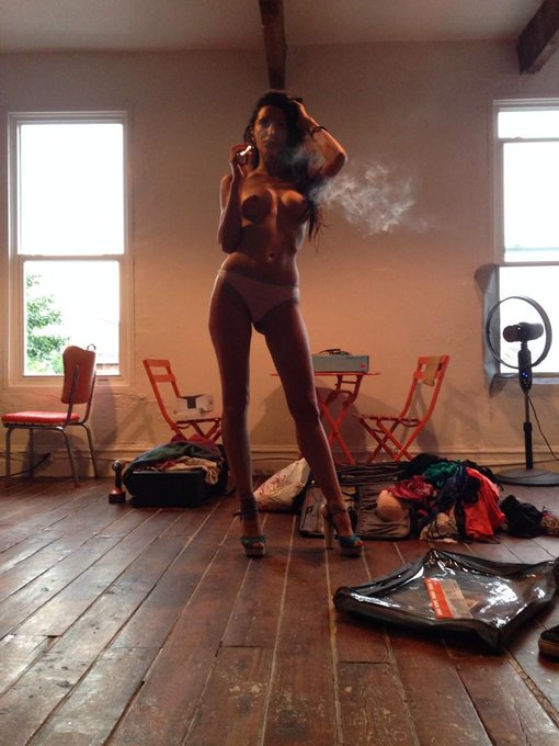 Thinking about what to wear for tonight's @mondeose Bal &Eacute;rotique... #vaping http://t.co/gFy5dlqXol<a class="tags" target="_blank" title="On Twitter" href="/?out=eyJ0eXAiOiJKV1QiLCJhbGciOiJIUzUxMiJ9.eyJpYXQiOjE3MjM4MDc0NjEsImlzcyI6InR3cG9ybnN0YXJzLmNvbSIsIm5iZiI6MTcyMzgwNzQ2MSwiZXhwIjoxNzU1MzQzNDYxLCJyZWRpcmVjdF91cmwiOiJodHRwczovL3R3aXR0ZXIuY29tL21vbmRlb3NlIn0.66LcILm4JNkppqe3uUWZW0hCV4leCxSafxNCvb0yaosr5Ta9vBZTAw2k6pz2p7QKzWnf4QThXXuaCMRTrzc-Ww">@mondeose</a><a href="/tag/vaping"class="tags"><span>#vaping</span></a>
