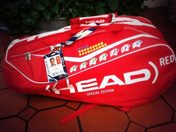 DjokerNole's tweet photo. Proud to support @head_tennis and @RED in this good cause to battle AIDS: http://t.co/ksu8fGa0No http://t.co/boUAS0uHRV