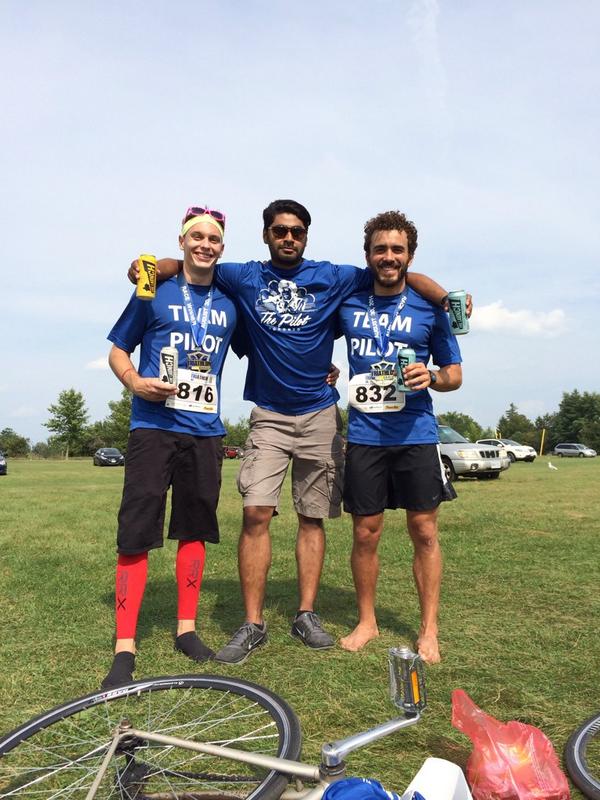 jenpogue's tweet photo. Champs and their Manager @AlatThePilot @subarutriathlon @sidelaunch #tryathletes http://t.co/87WfBiHh3c