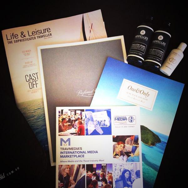 Spoilt with our delegate bags today.. <a href="/AppellesSkin/">APPELLES Apothecary</a> <a href="/westfieldsyd/">Westfield Sydney</a> @OOHaymanIsland and flowers by Whitehouse Manly!