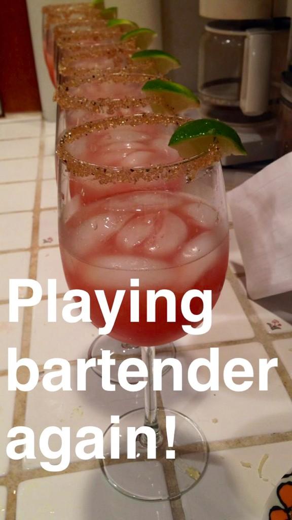 DntJerkOff2This's tweet image. Homemade Jalapeño infused tequila, fresh squeezed lime, guava juice and agave nectar. #functioningalcoholic #drunk