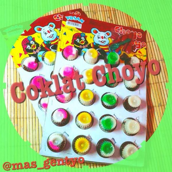 Satu lagi coklat yang slalu jadi idola, coklat choyocup! Kita ready banyak kakak!! #nostalgia#jajanjadul#90an