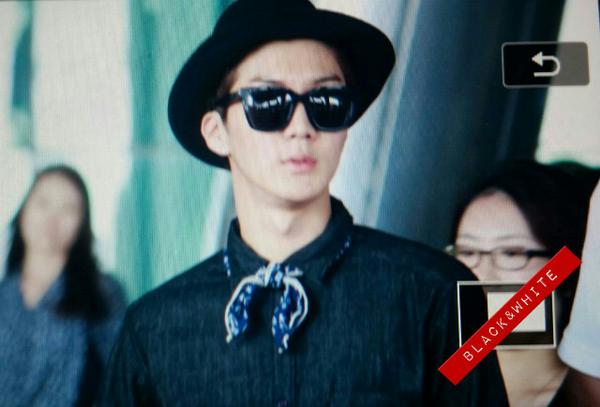 BLACK&WHITE tweet media