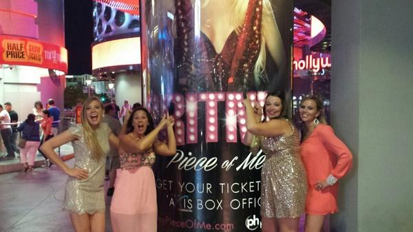 lschrade's tweet image. Happy 30th birthday Trina! Best day ever! @britneyspears #PieceOfMe