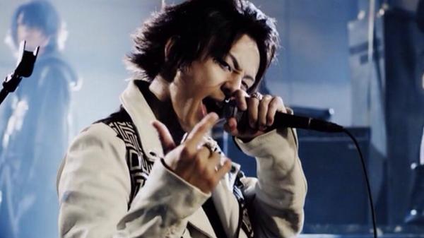 _______xLunaSx's tweet photo. xxx

そんなに辛いなら
俺が抱いてやるよ

       俺の躰で全部忘れろ…

… RT ▷ 逢 …

#RTしたnrさんbotさんフォローする 
#nrさんbotさんの友達増やしたい 

xxx http://t.co/A5jYyGZmcs