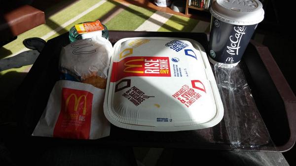 RonnieSalts's tweet image. I can't believe I ate the whole thing.... #SmashedItBoys #WolfedItDown #ImLovingIt