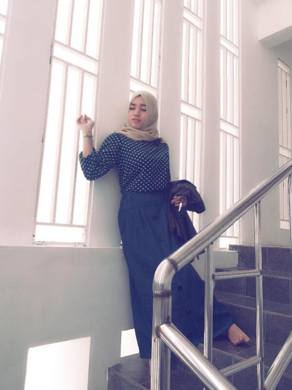 Lolalolypop2's tweet photo. My hijab.. http://t.co/4MgK0smySo