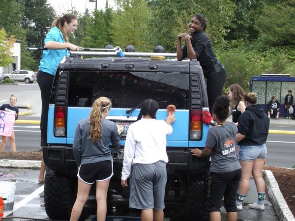 PatTaitano's tweet photo. @TBVball Thanks All for supporting @BeamerVb at our Carwash on Saturday! http://t.co/jmdbyQMsNm