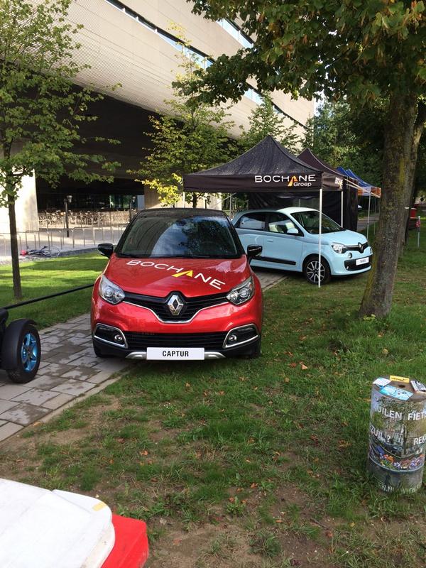 De autosponsor van vandaag <a href="/BochaneGroep/">Bochane</a> #rvmnl , de auto's staan er weer mooi bij <a href="/TBochane/">Thijs Bochane</a> !