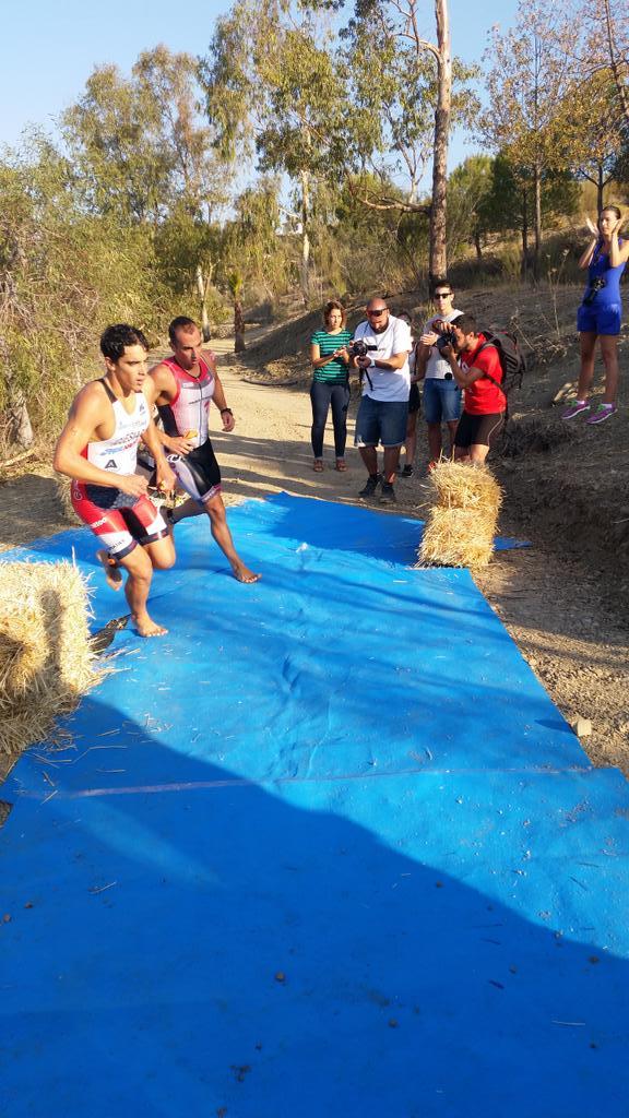 En el xterra La Viñuela animando a <a href="/RubenRuzafa/">Ruben Ruzafa</a>