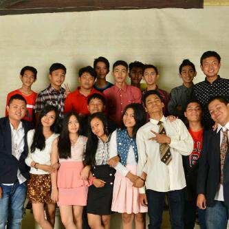 aadelienZ's tweet photo. Liburan sama kluarga empty concept @pingmeRTV http://t.co/W2q0C9OgCk
