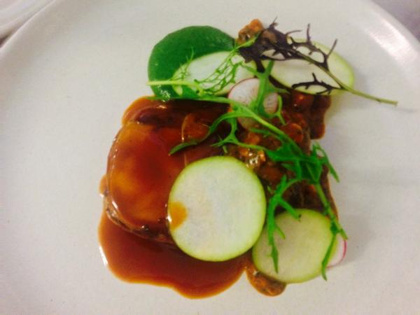 townsend_sean's tweet photo. Pork neck, apple, spinach, chorizo, chickpea @Troy_Chef_Muse @Frankfawkner #musekitchen #tasty http://t.co/FAN6mbqxoD