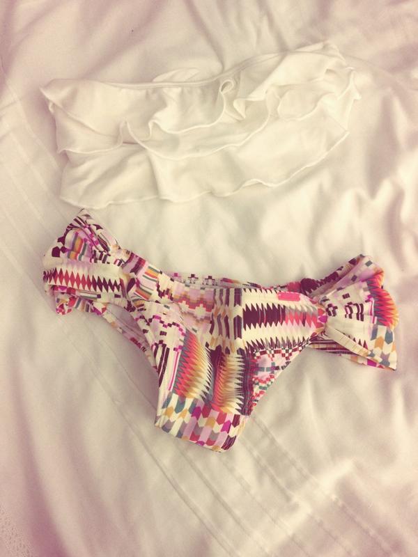 JanaVallines's tweet photo. Hoy es un buen día para estrenar #biquini @arrecifeswim #MeEncanta @RBadreddin http://t.co/mvYIKNoSpx
