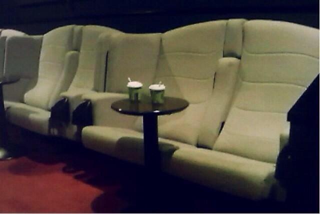 テストチャンネルー 在 Twitter 上 ペアシートのある映画館まとめ 東宝シネマズなんば 難波 T ジョイ京都 京都 109シネマズ箕面 千里中央 109シネマズhat神戸 灘 なんばパークスシネマ 難波 レディースデーなどにオススメです Http T Co Qstc21cjzs