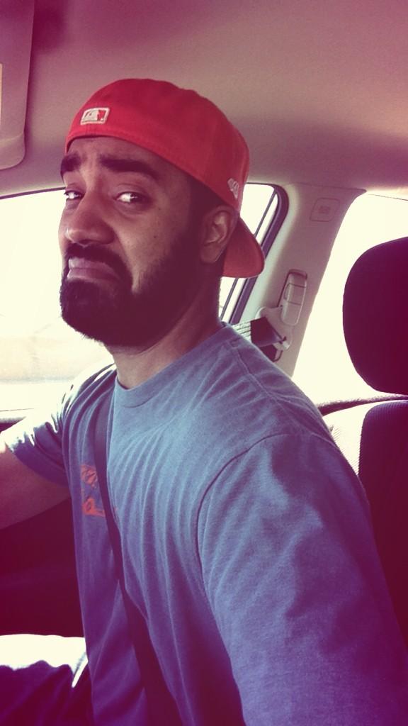 M1STERxBR0WN's tweet image. Leaning forward whilst driving to avoid back sweat @AZ_Problems #AZproblems