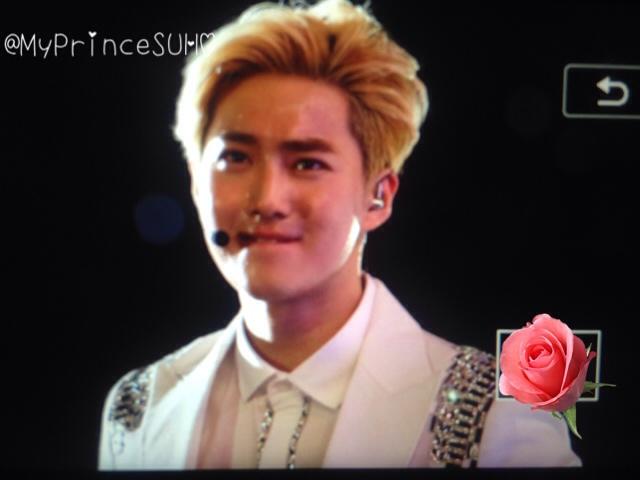 BwXitM4CIAAdDVC.jpg:large