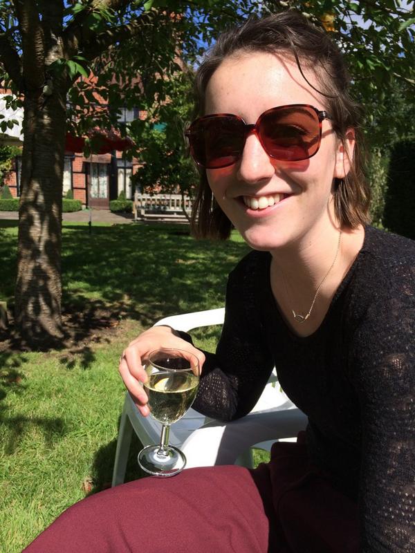 JoshuaDiffley's tweet photo. Just having lovely day in Maidenhead! @amsnd2014 with @AnnabelBaldwin http://t.co/MyeanKKJXX