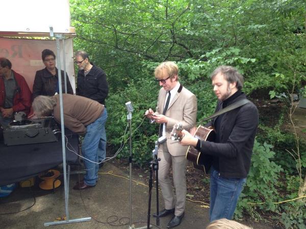 En ook <a href="/thekikmusic/">The KIK</a> neemt live een vinyl single op bij Record Industry #olm14