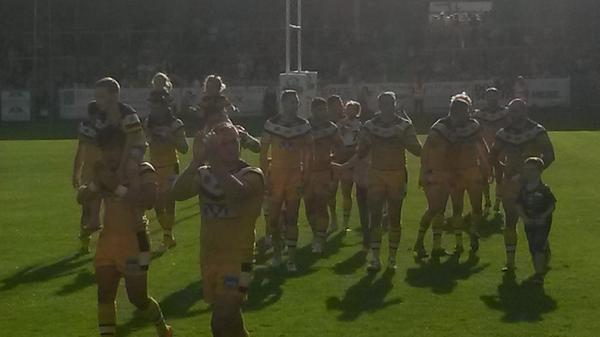 AndySJinks's tweet photo. Great pre-match game @PirateIslandJ32 and I won then a win for @CTRLFC .2nd in the league #goodtimes http://t.co/9qbkUgB58Y